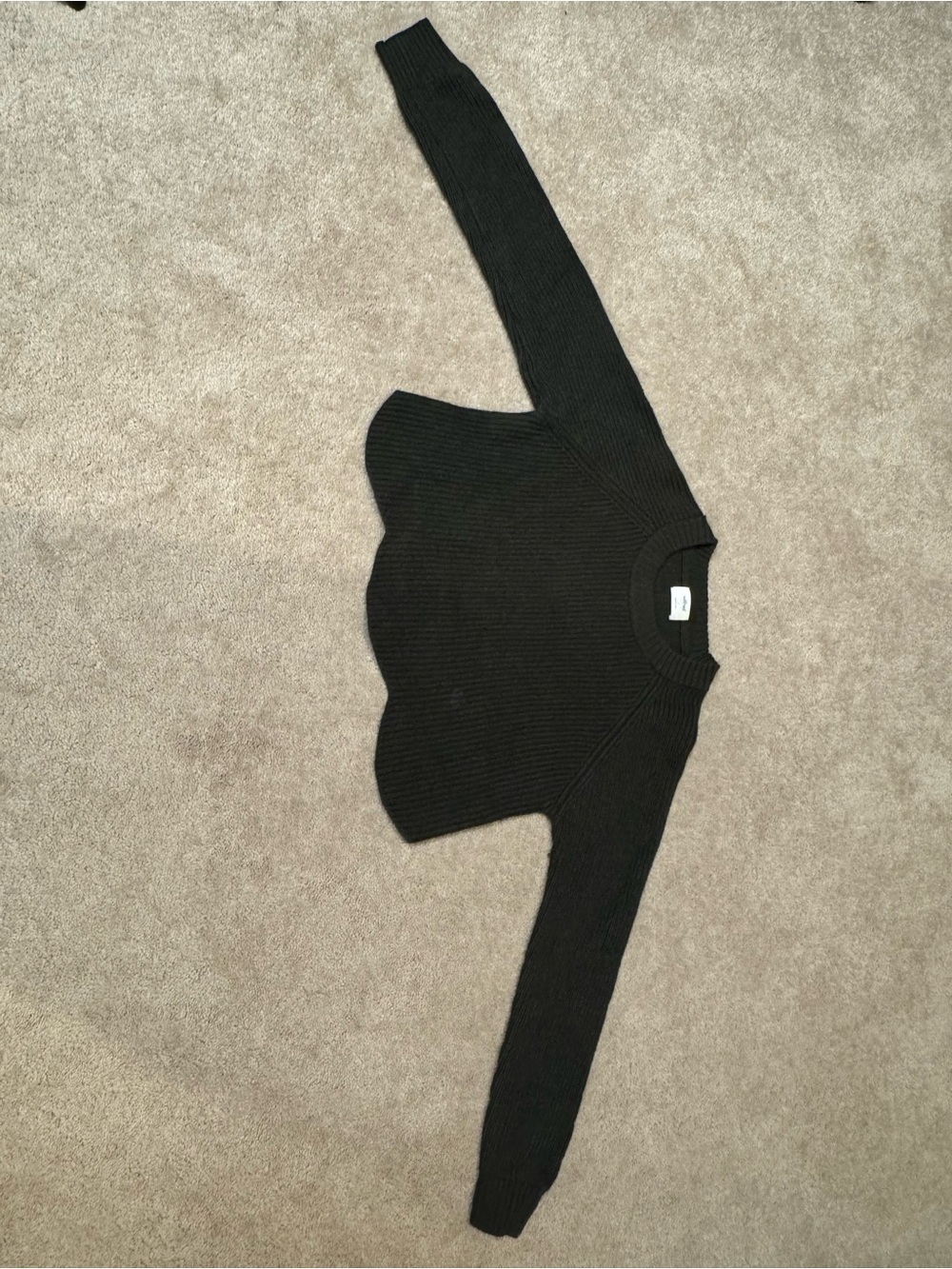 Aritzia Wilfred Sardou 100% Merino Wool Olive Sweater